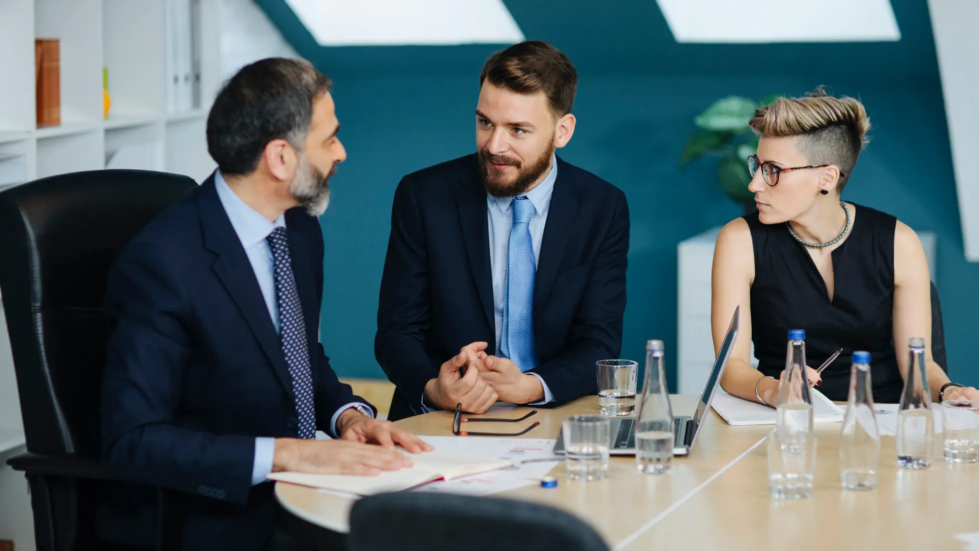 Advantages of Establishing a Private Shareholding Company in Dubai - Smart Zones UAE