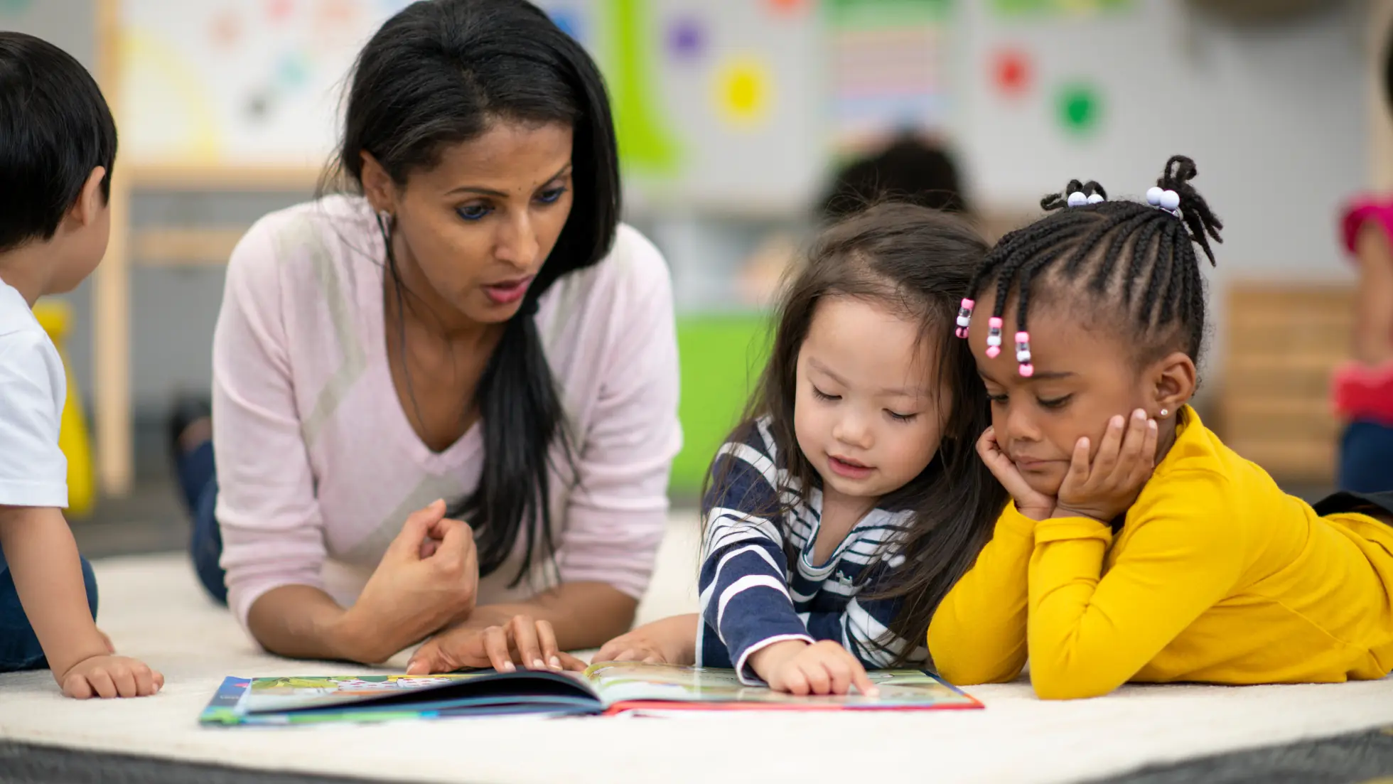 Advantages of Obtaining a Teaching License in Dubai - Smart Zones UAE