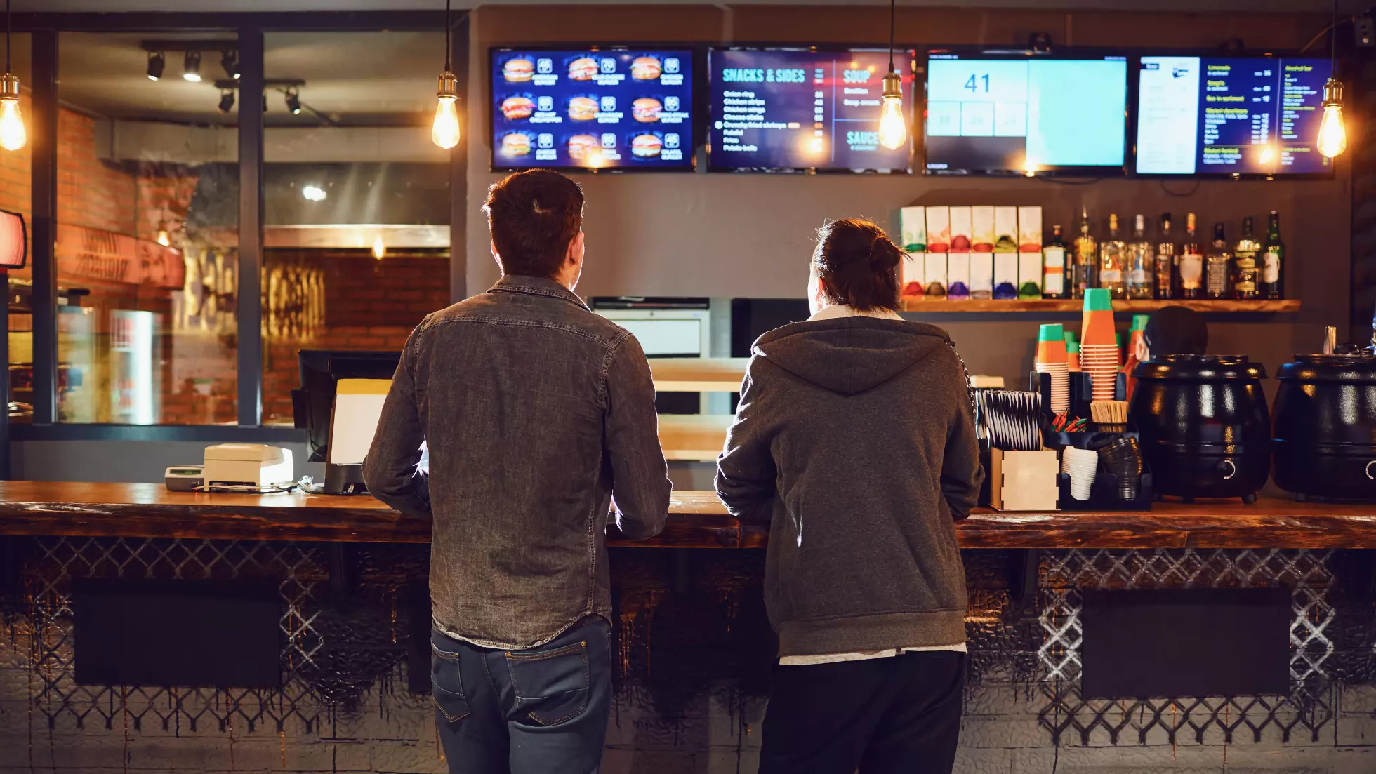Permitted Activities under the Cafeteria License in Dubai, UAE - Smart Zones UAE