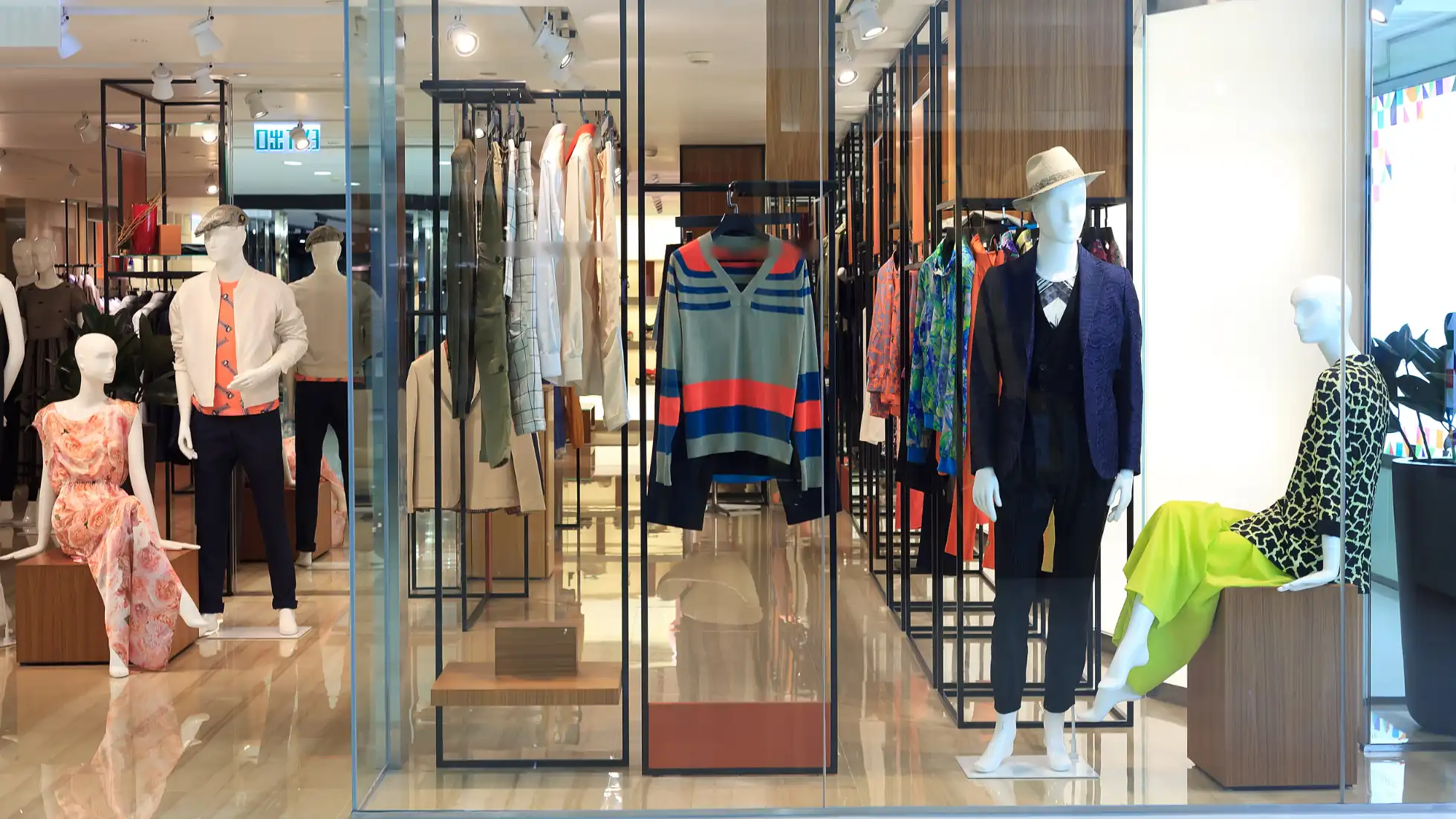 Start your Fashion Business in Dubai, UAE - Smart Zones UAE