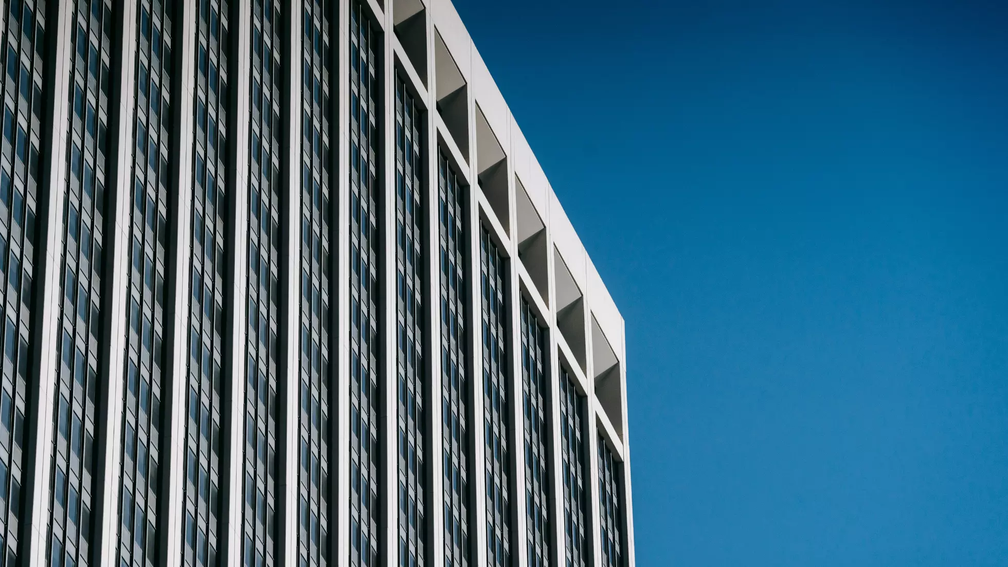 Start your Holding Company in Dubai, UAE - Smart Zones UAE