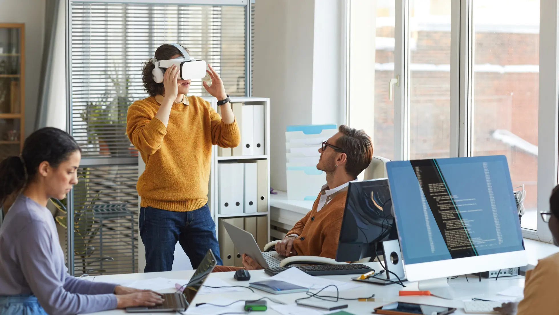 Start your Technology Business in Dubai, UAE - Smart Zones UAE