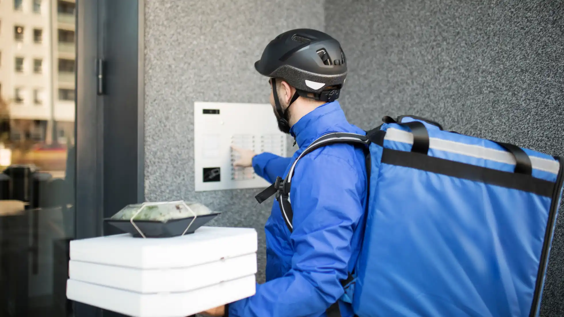Start your Food Delivery Business in Dubai, UAE - Smart Zones UAE