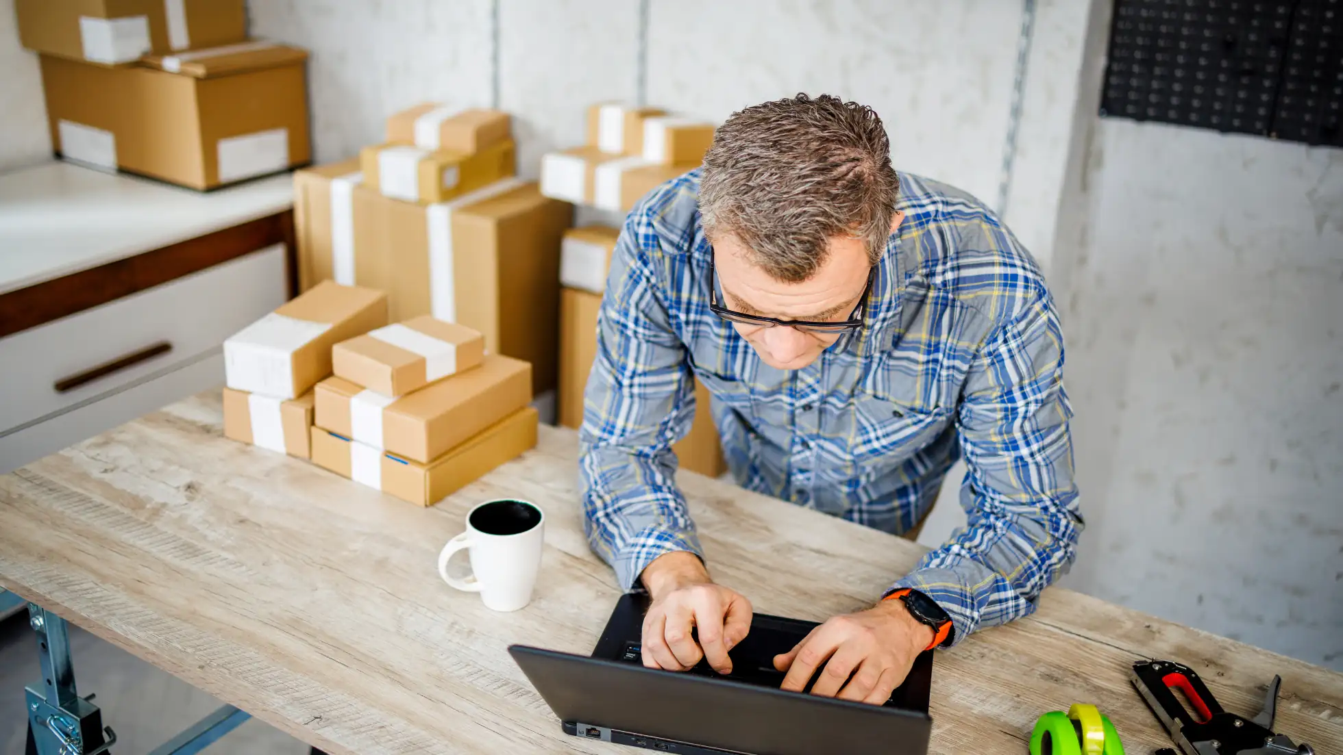 Advantages of Becoming Amazon Seller in UAE - Smart Zones UAE