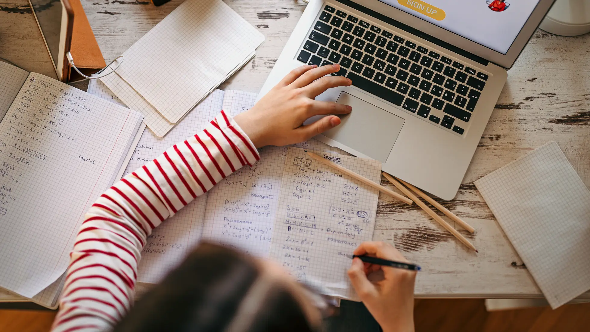 How to Online Educational Business in Dubai - Smart Zones UAE