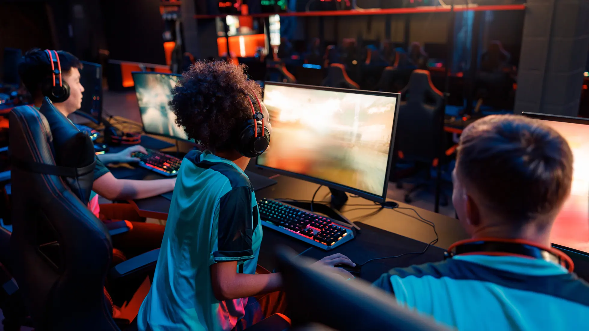 Top Business Activities for Online Gaming Business Setup in Dubai, UAE - Smart Zones UAE