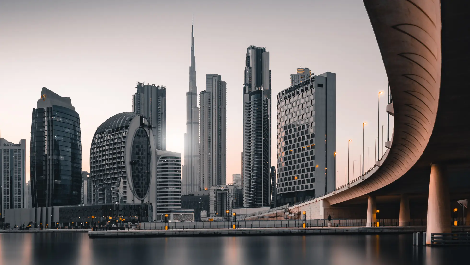 Dubai Launches Dh500 Million 'International Growth Initiative' to Propel Global Expansion of SMEs - Smart Zones® UAE