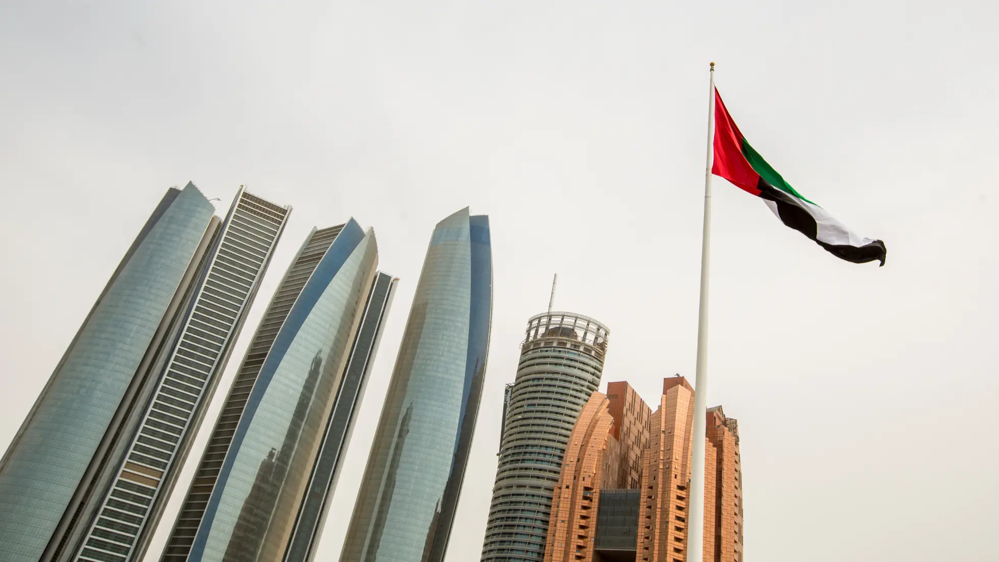 UAE Considering 10-Year "Golden" Business License At Competitive Pricing - Smart Zones® UAE